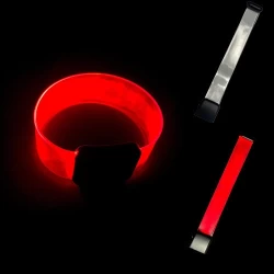 RED LED MAGNETIC BRACELET - 2 CR1220 BATTRIES REPLACEABLE